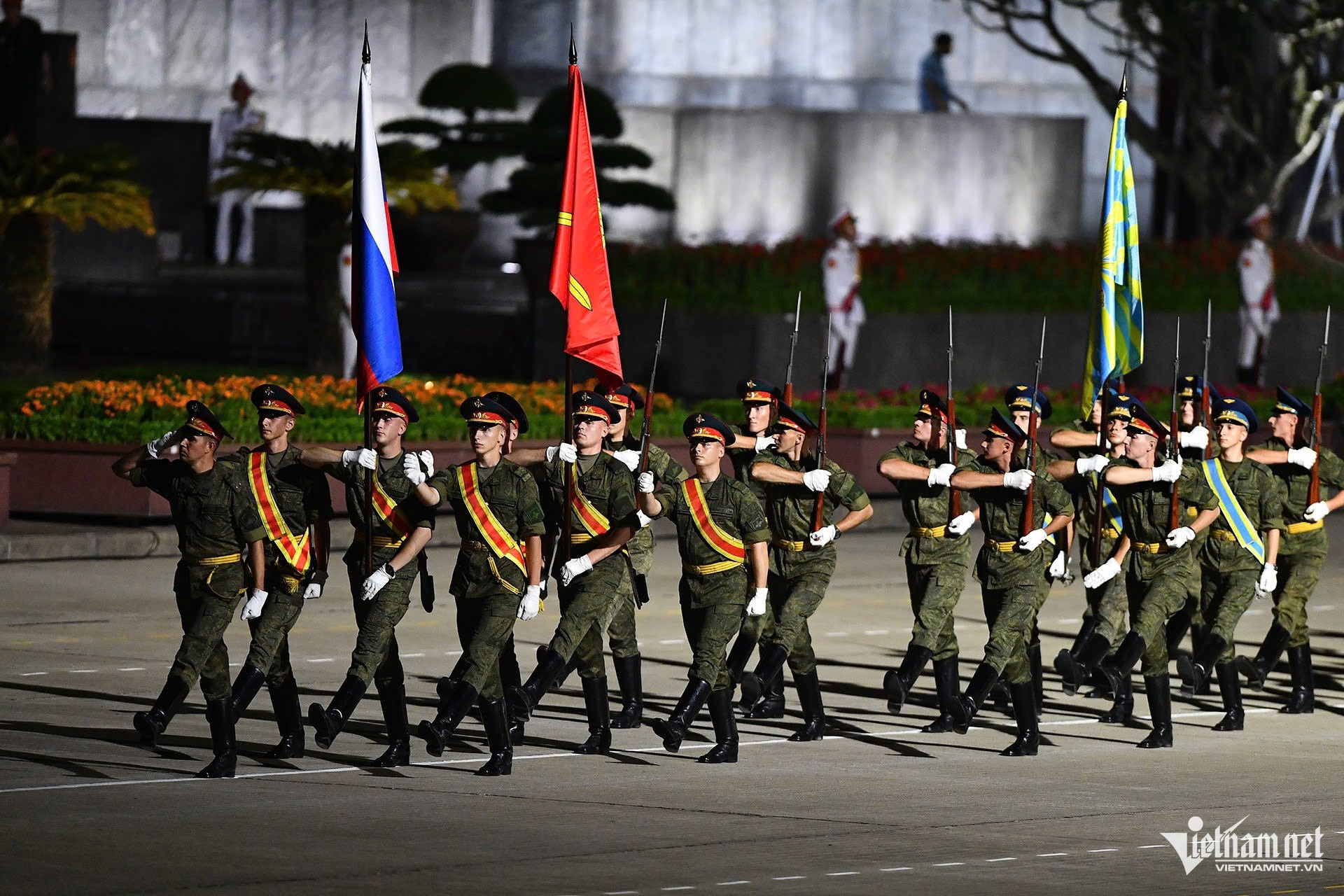 W-quan doi nga.jpg