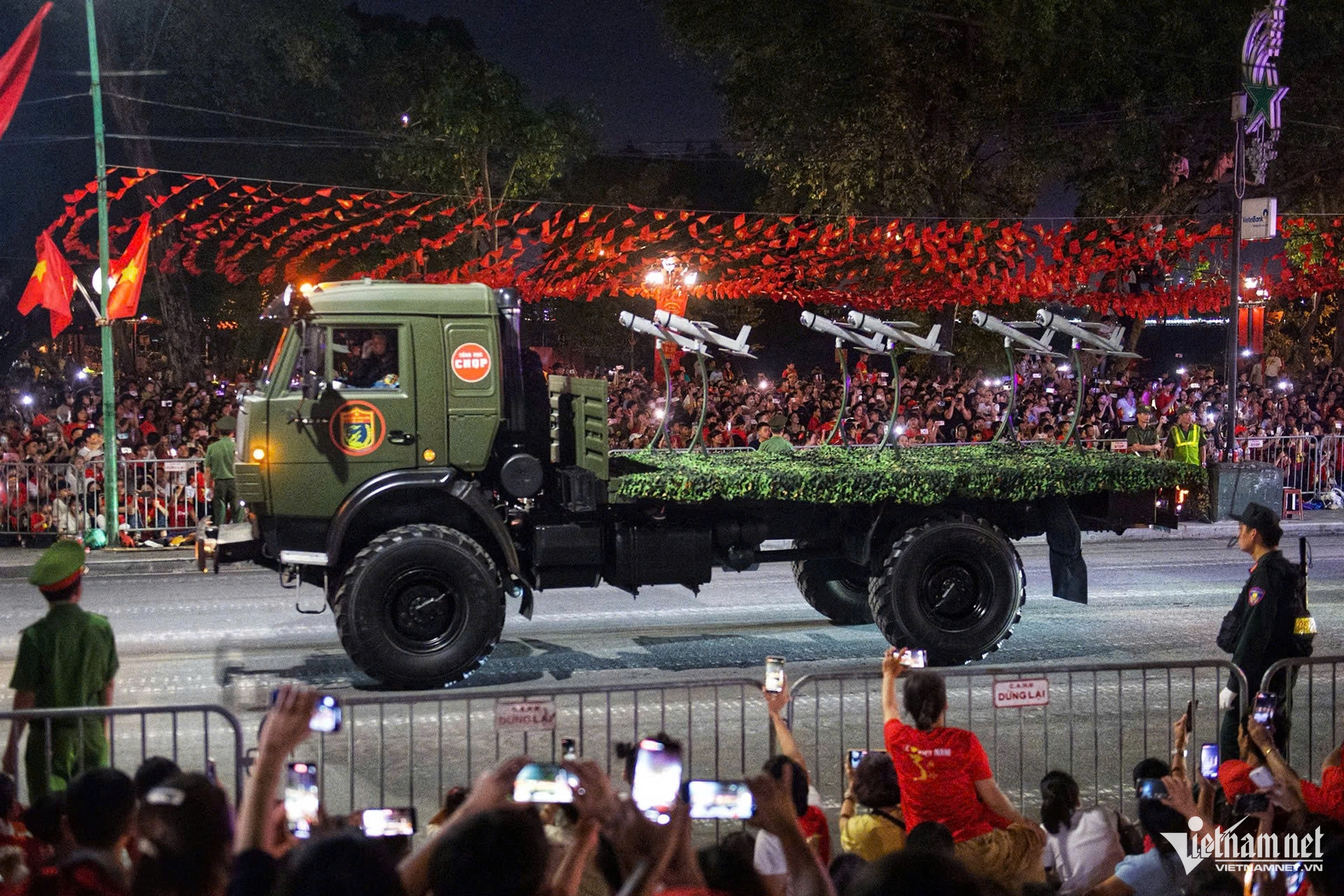 W-uav vietnam.jpg