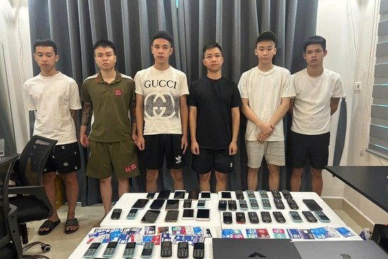 Bản tin cuối ngày 25/8: Phá đường dây tín dụng đen, thủ đoạn siết nợ khó ngờ