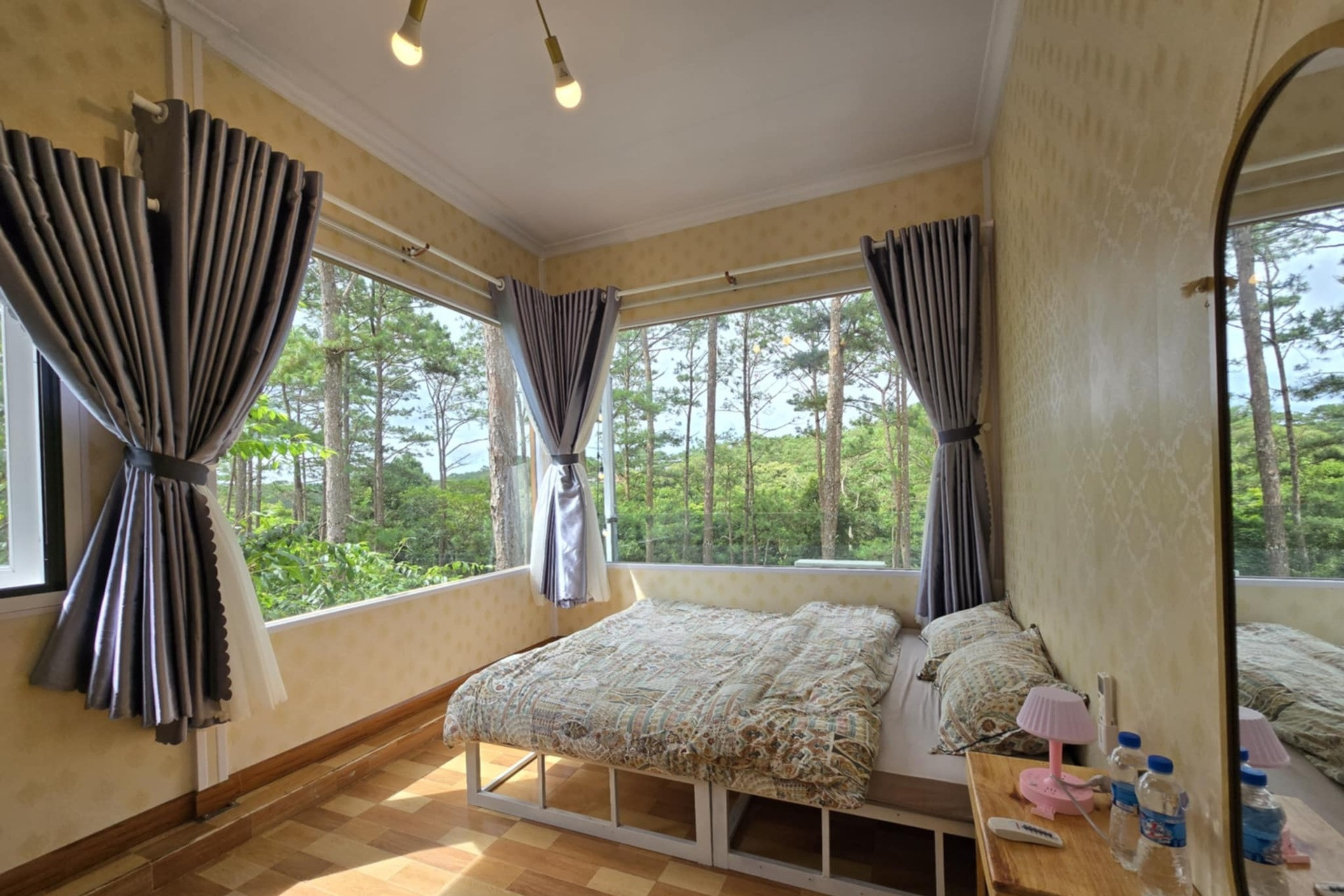 Cách xa Hà Nội, điểm đến này cũng đang &apos;cháy phòng&apos; dịp nghỉ lễ 2/9