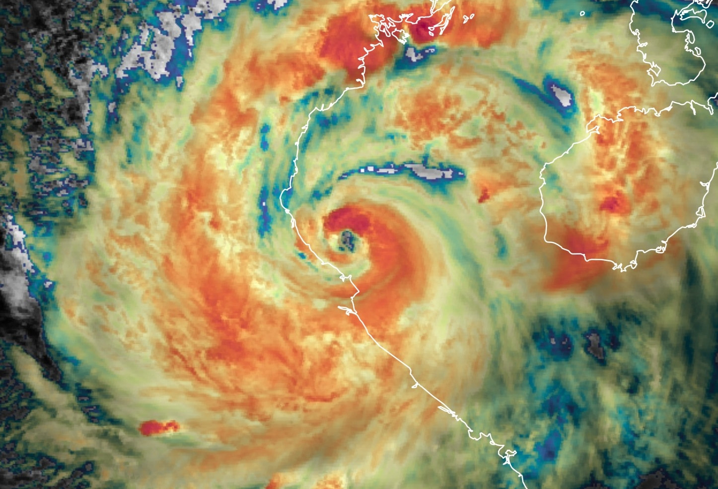 Bão số 5 vào đất liền tâm điểm Bắc Hà Tĩnh - Nghệ An, mưa diện rộng đặc biệt lớn