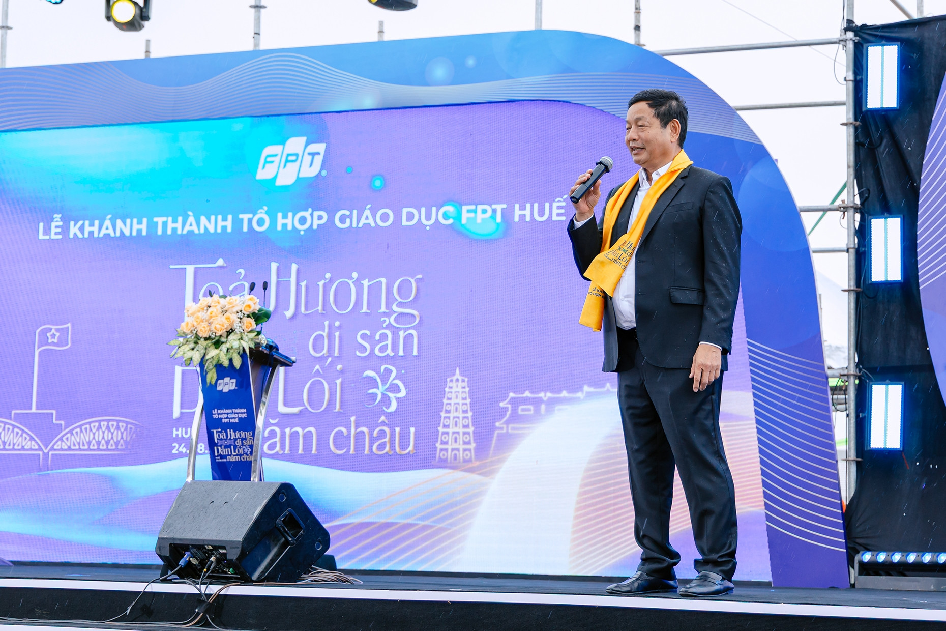 Chủ tịch FPT: 