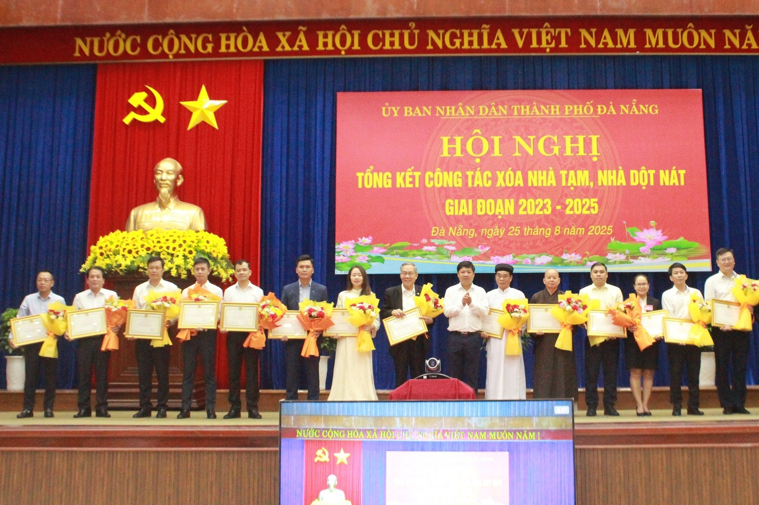 Đà Nẵng hoàn thành sớm 100% kế hoạch xóa 12.298 nhà tạm, nhà dột nát