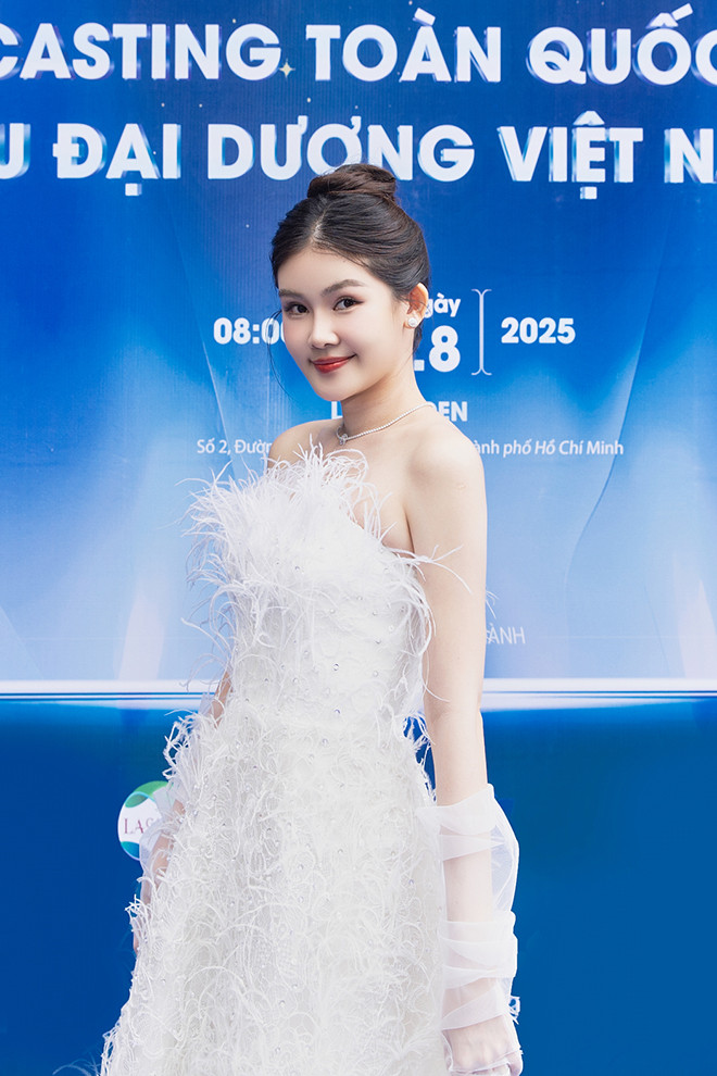 hoa hau dai duong 13.jpg
