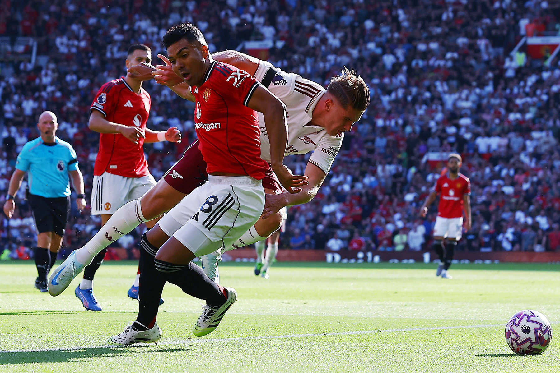 Imago - Casemiro MU Arsenal.jpg