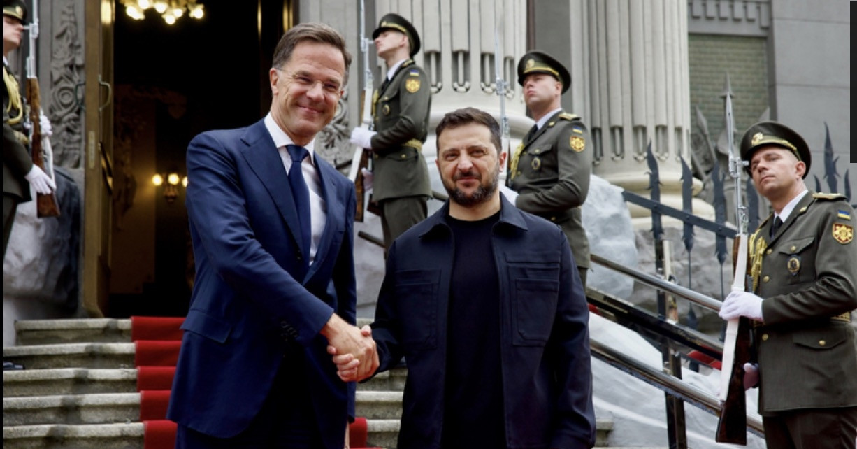 NATO dành thêm 50 tỷ USD viện trợ quân sự cho Ukraine