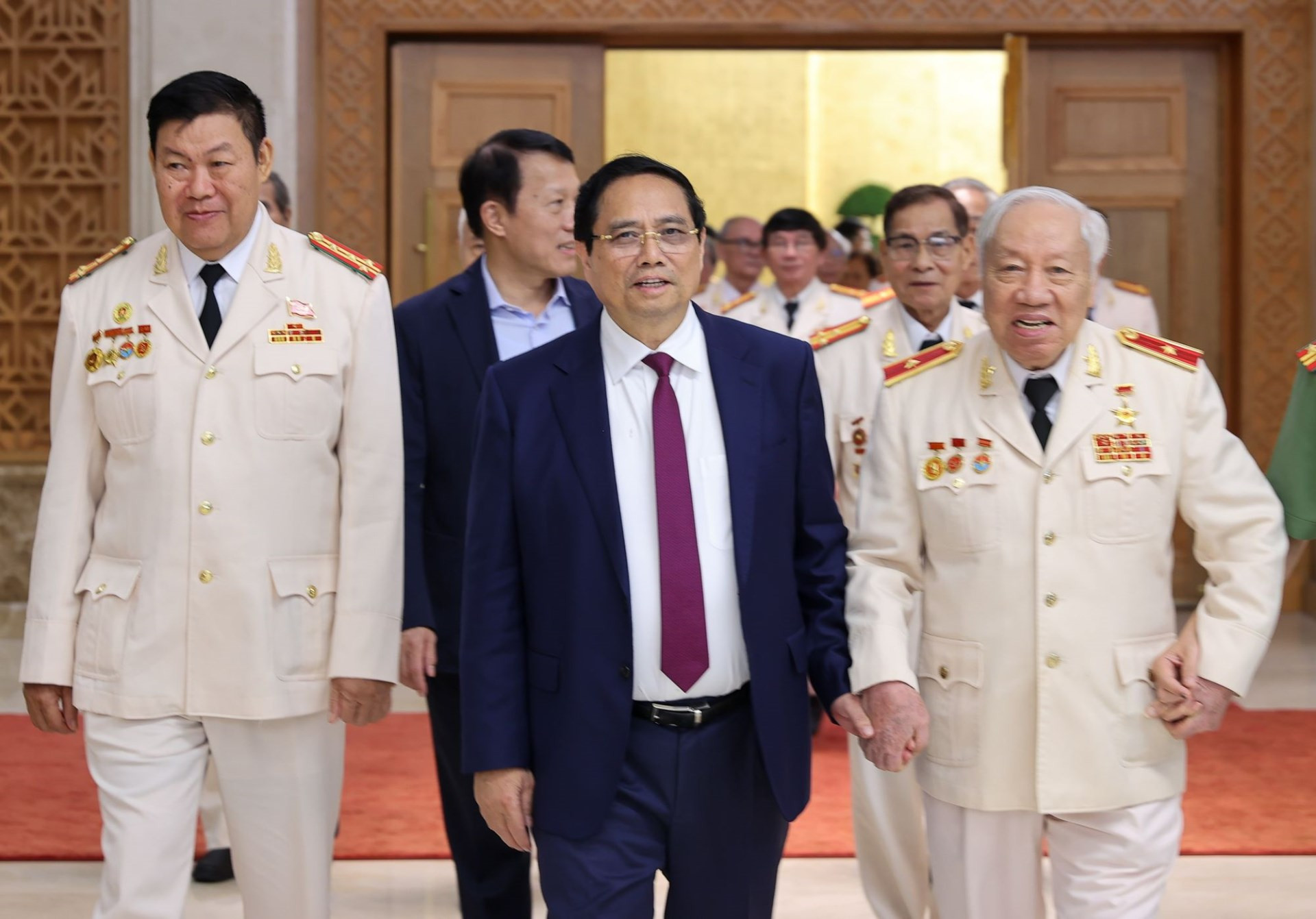 thu tuong 8.jpg