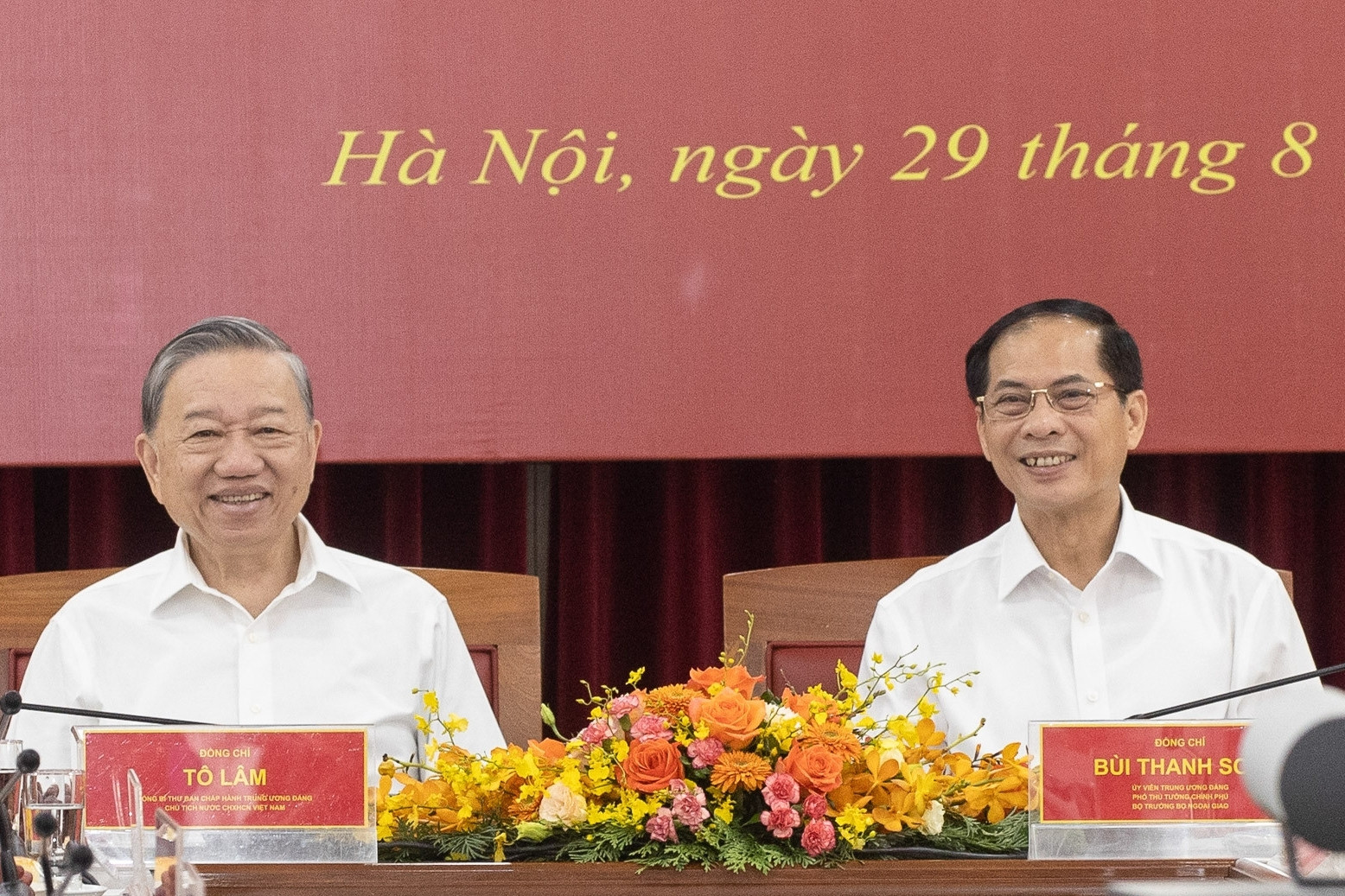 Tổng Bí thư Tô Lâm chúc mừng kỷ niệm 80 năm thành lập ngành Ngoại giao