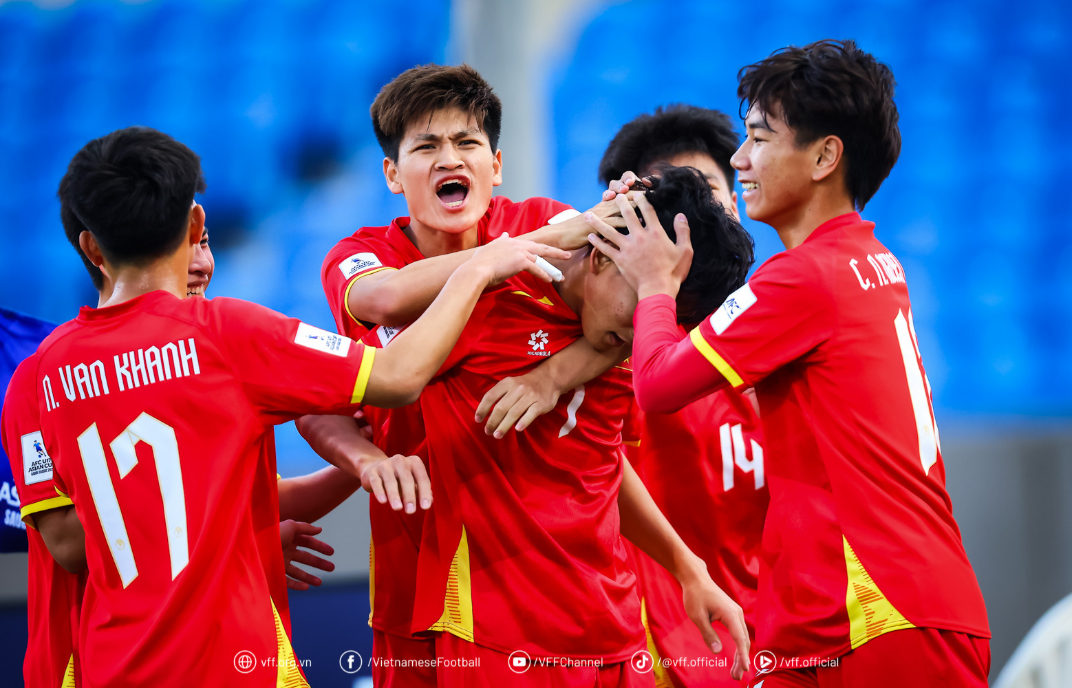 u18 viet nam.jpg