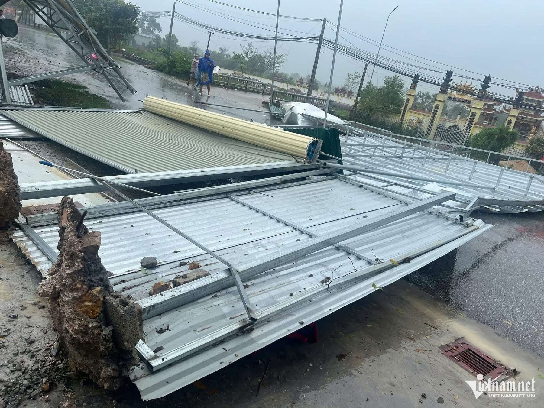 W-Ảnh 21 Bão số 5.jpg