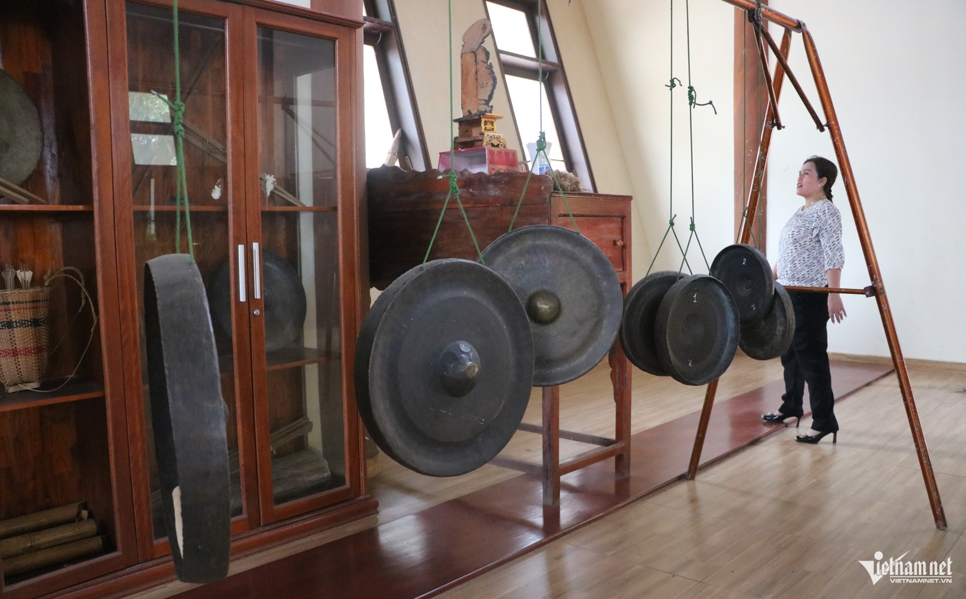 W-nhà văn hóa dân tộc bàu chinh, ngôi nhà chung của người đồng bào chơ ro..JPG.jpg