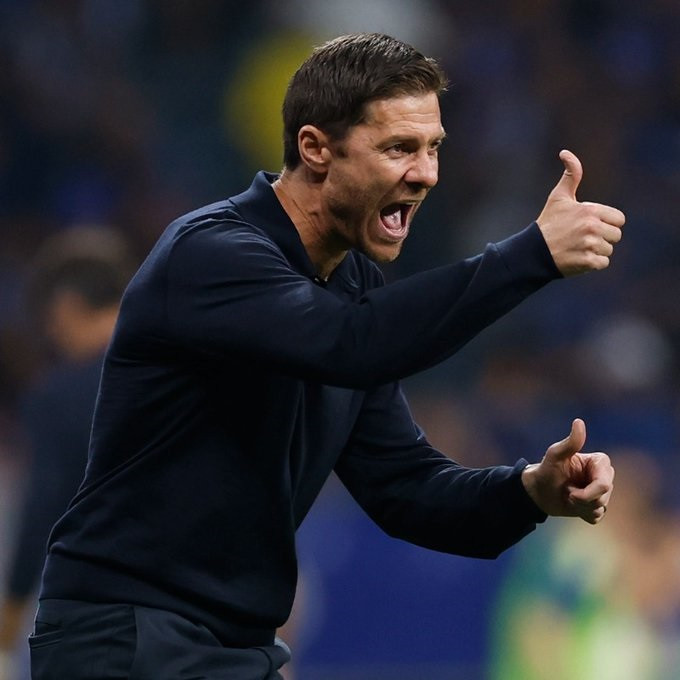 Xabi Alonso RM.jpg