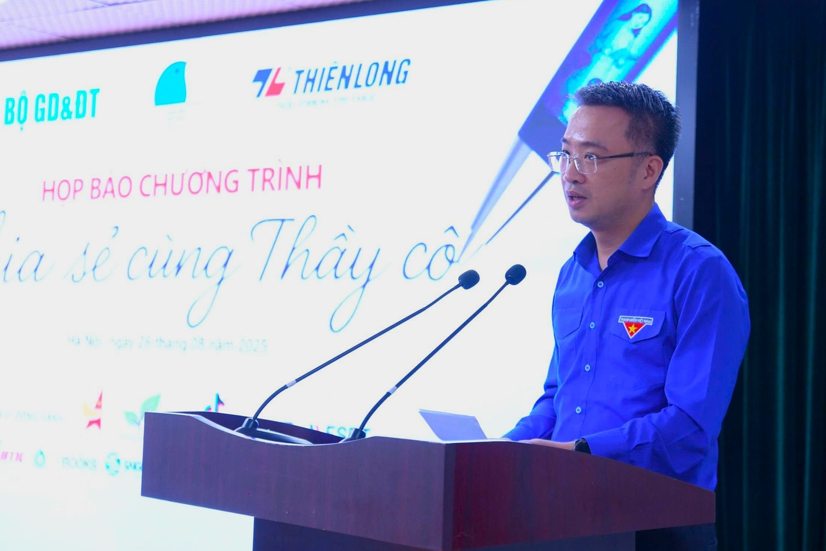 80 thầy cô sẽ được nhận sổ tiết kiệm 10 triệu đồng trong năm 2025