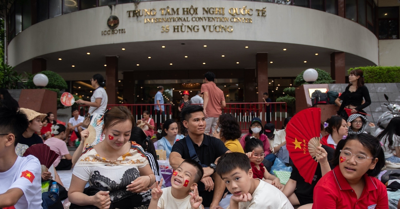 Kỹ năng đảm bảo an toàn cho gia đình đi xem diễu binh dịp 2/9