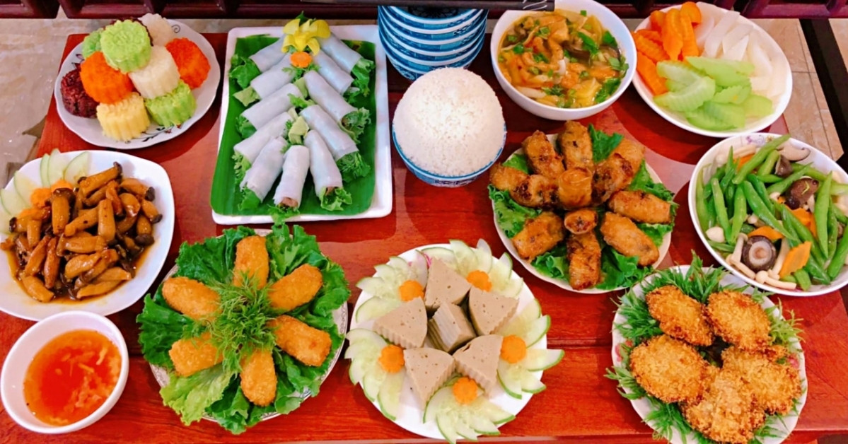 Cách cúng Rằm tháng 7 năm 2025 đầy đủ, đúng nghi lễ