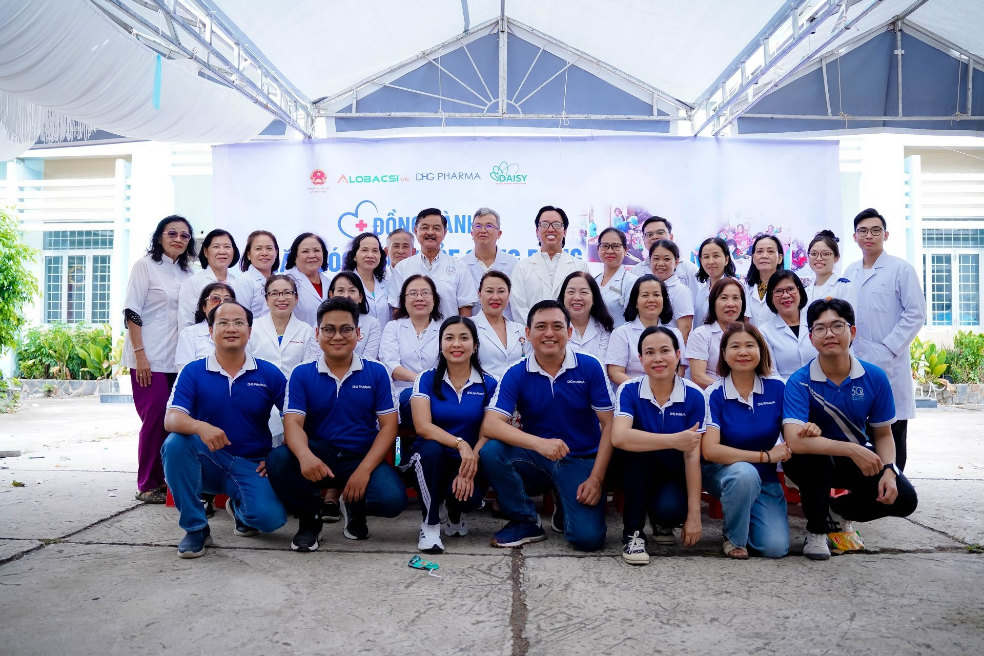DHG Pharma - hành trình chăm sóc sức khỏe cộng đồng xã biên giới An Giang