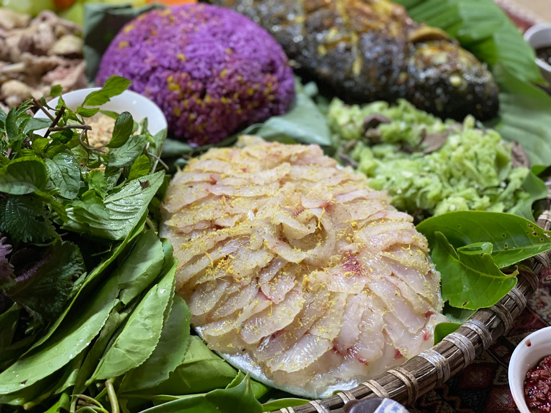 gỏi cá bỗng lê triều dương.png