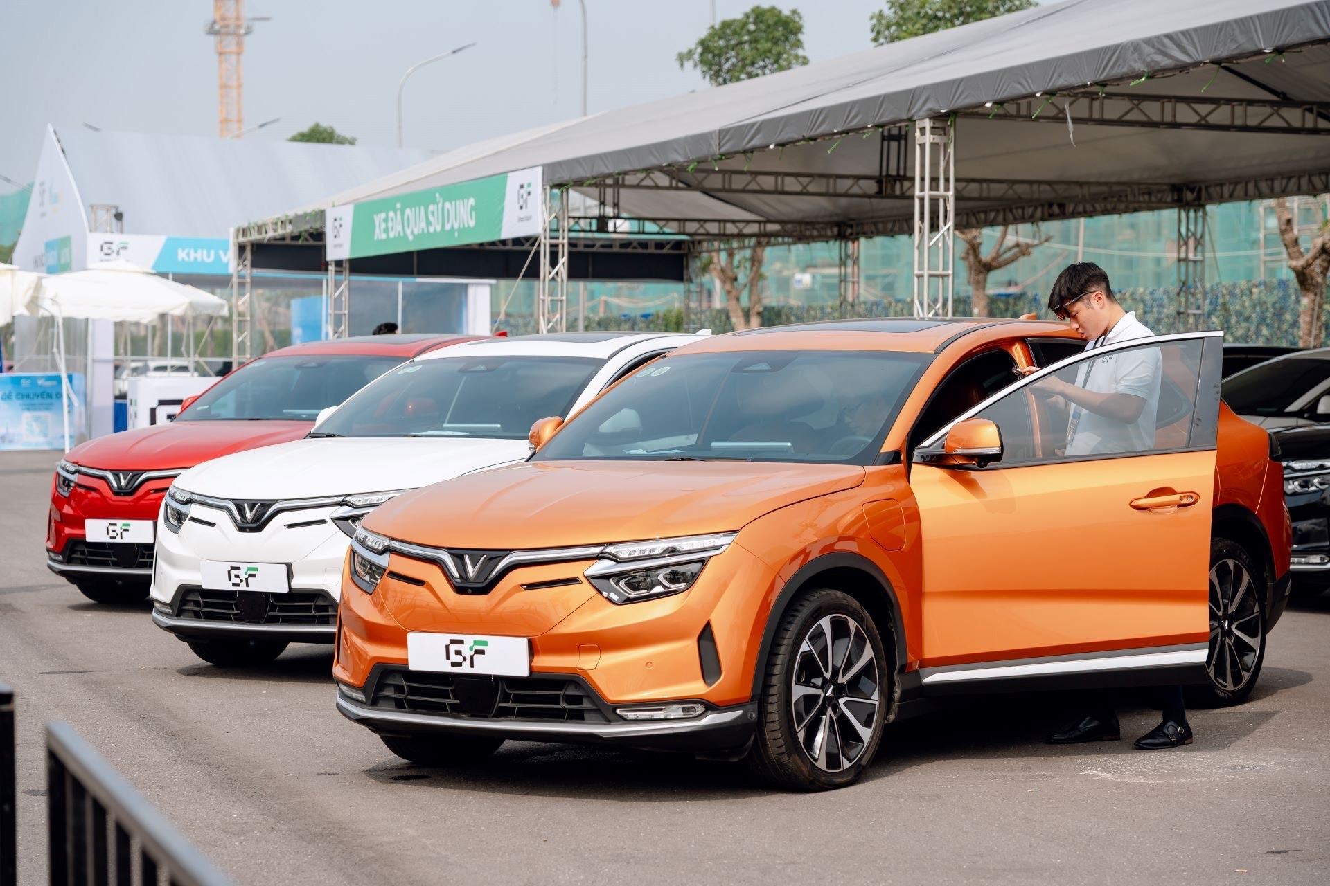 Khách hàng ấn tượng quy trình mua - bán xe điện cũ tại Green Future