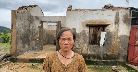 Nước mắt làng biển ở Nghệ An sau cơn bão dị thường