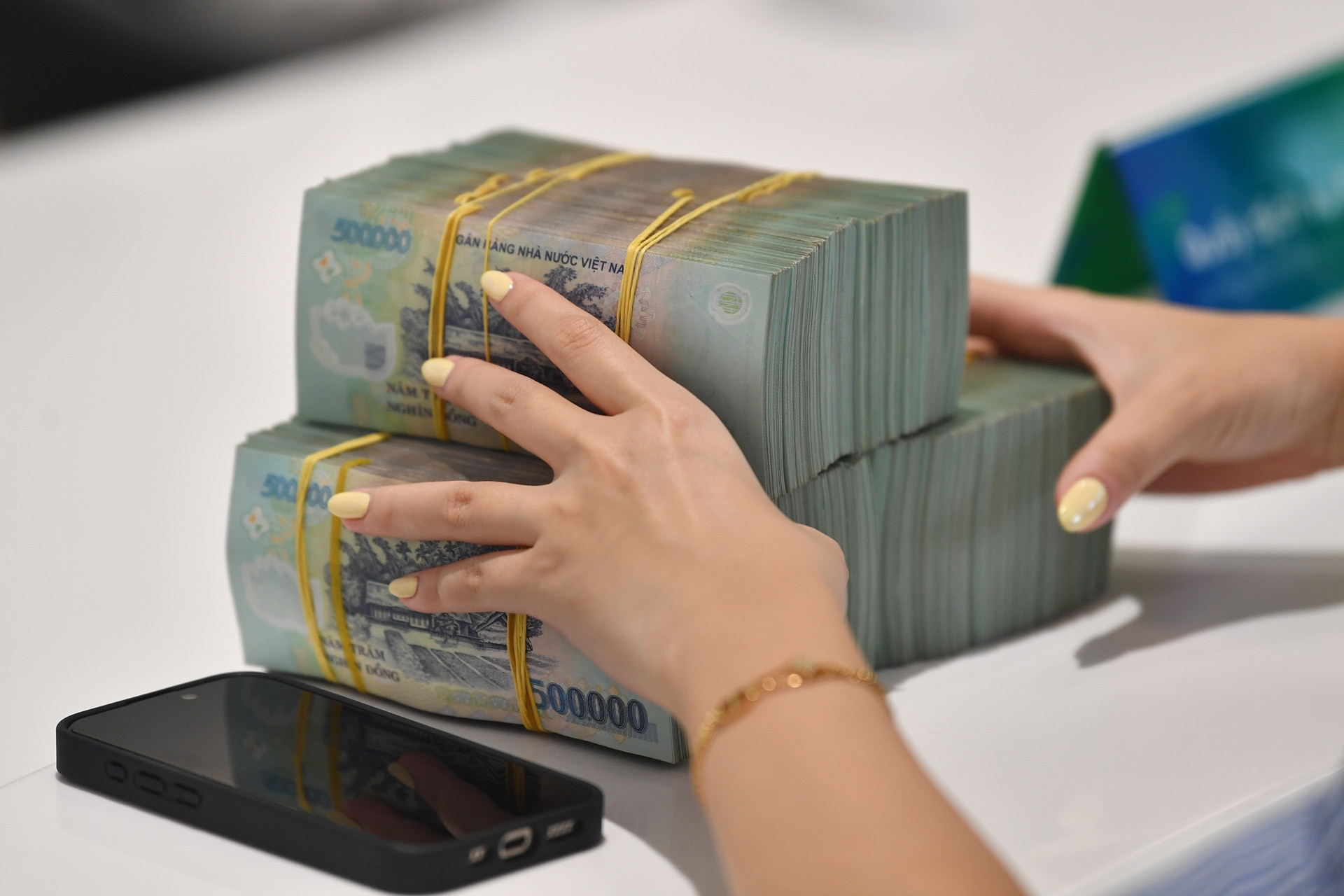 Tài sản 30 ngân hàng cán mốc 21 triệu tỷ, nhà băng tư nhân đầu tiên lọt ‘câu lạc bộ triệu tỷ’