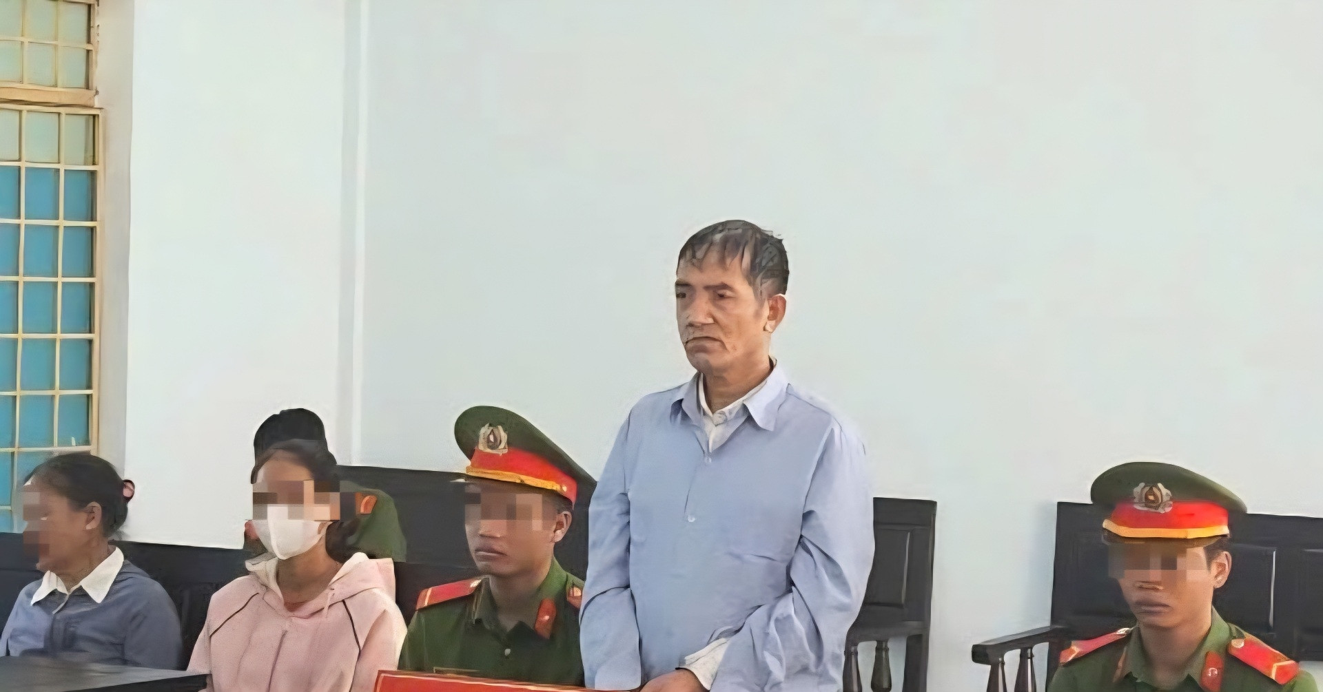 Tội ác gây phẫn nộ của gã đàn ông dở trò đồi bại với bé gái gần 3 tuổi