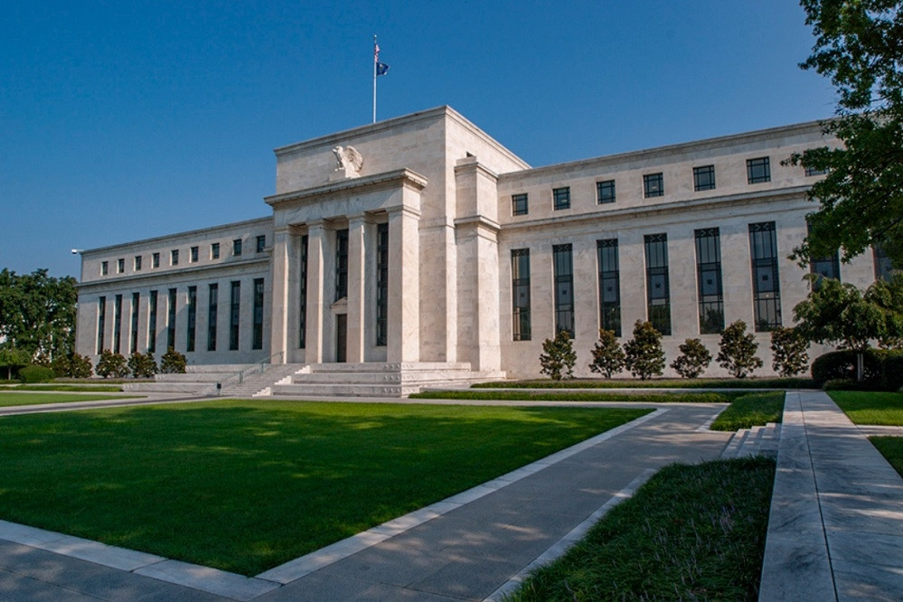 Tổng thống Trump bất ngờ sa thải Thống đốc Cục Dự trữ liên bang Mỹ