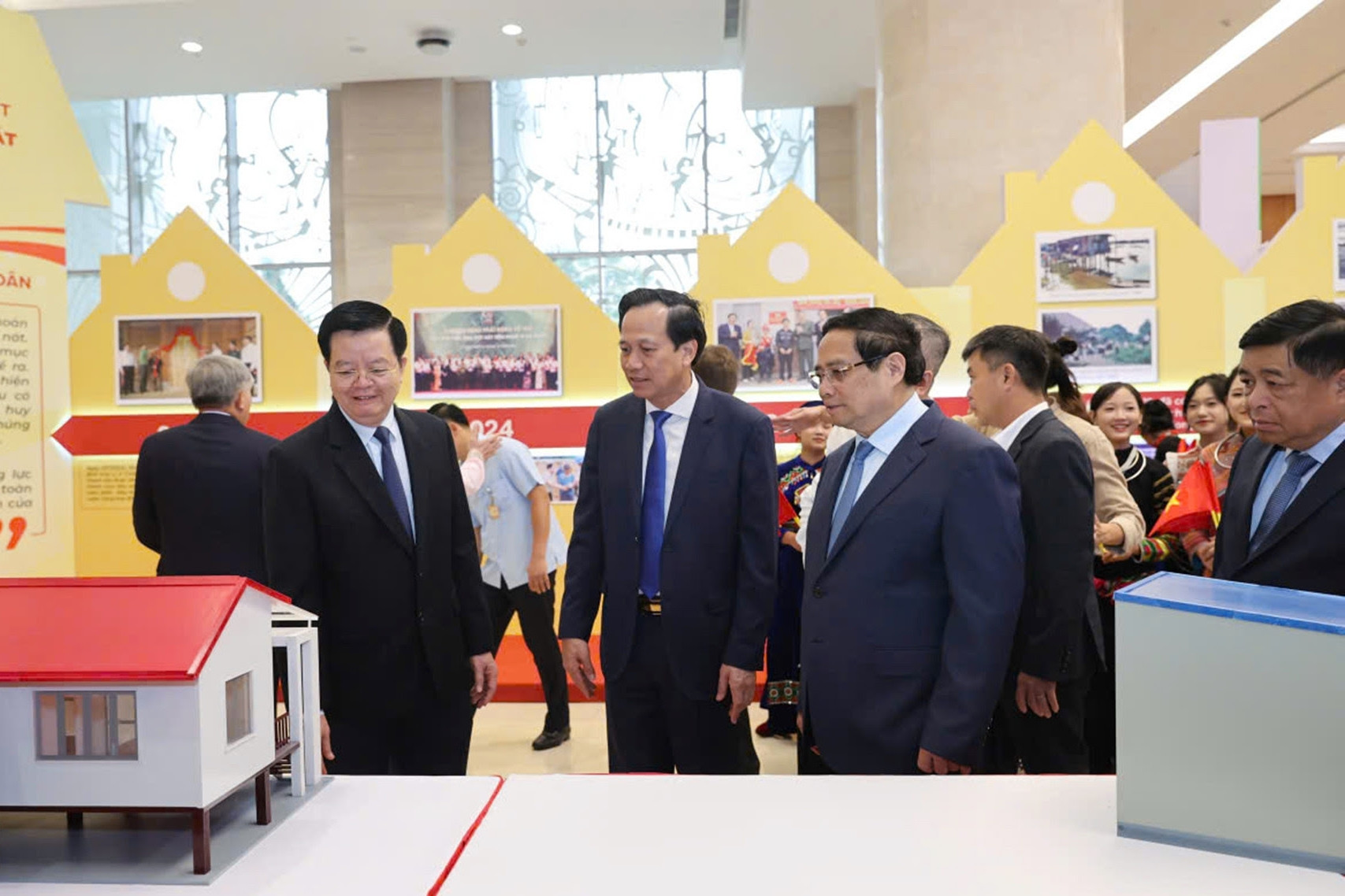 Việt Nam đã cơ bản hoàn thành mục tiêu xóa nhà tạm, nhà dột nát trên cả nước