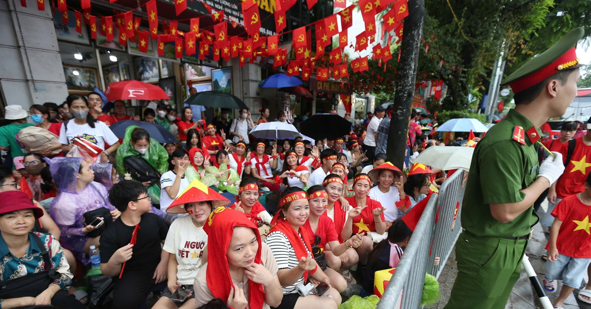 Tin vui về thời tiết Hà Nội: Từ 14h chiều nay (27/8) không mưa, dịu mát