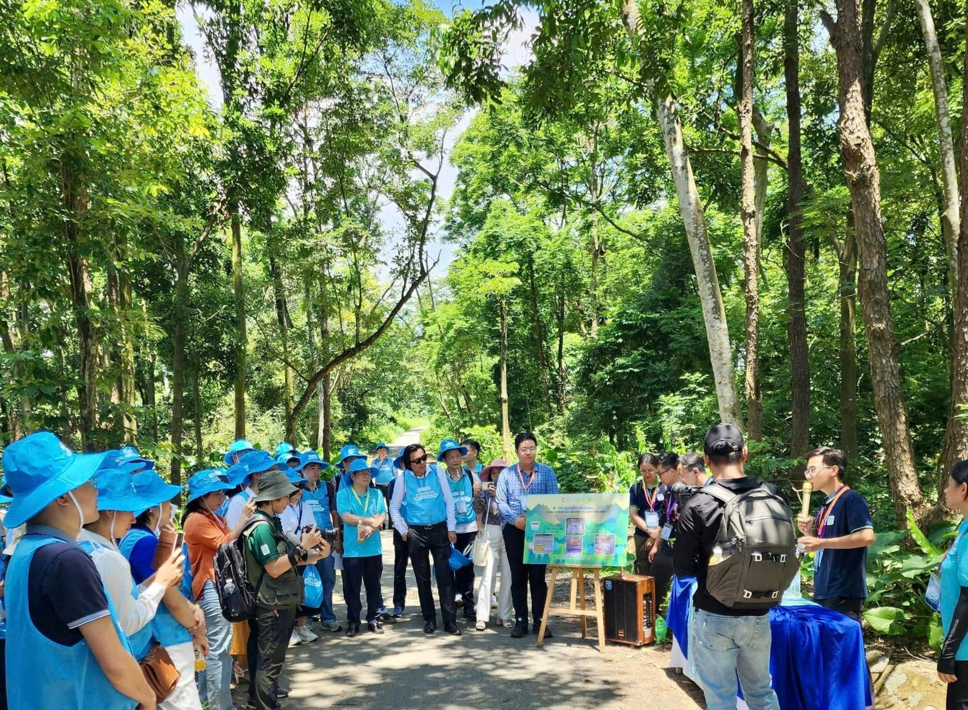 Ảnh 4lam nghiep 1 1523.jpg