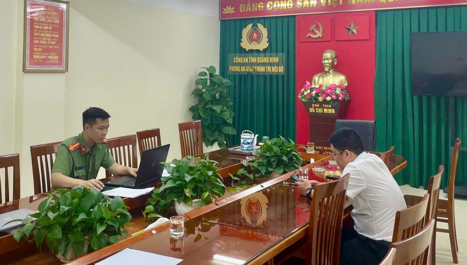 anh phong anctnb cong an tinh lap bien ban doi voi 01 truong hop vi pham ve bao ve bmnn_1.jpg