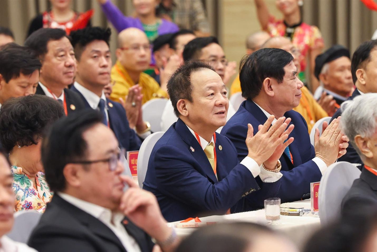 bầu hiển 5.jpg