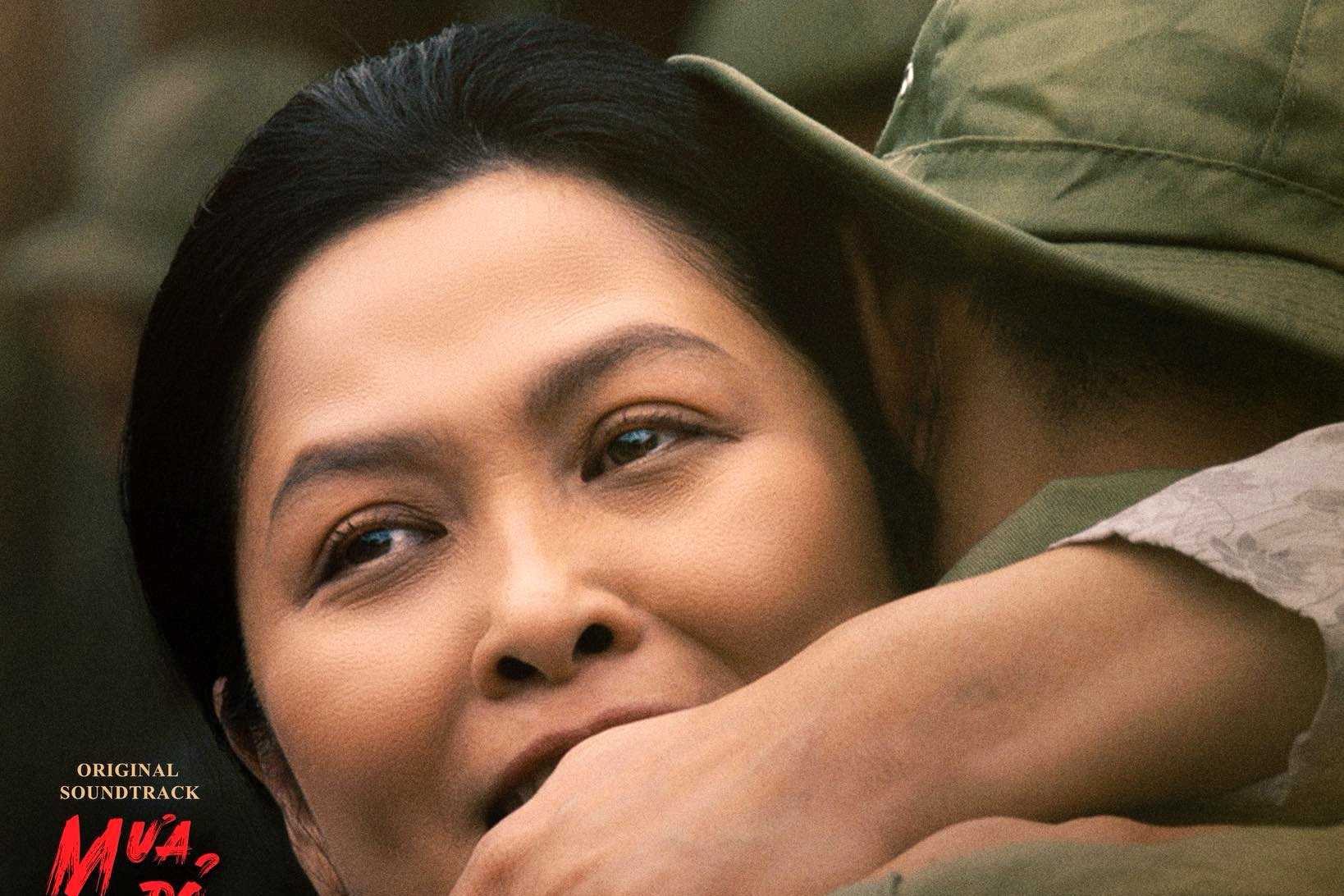 Chúng tôi ôm nhau khóc khi xem 'Mưa đỏ'