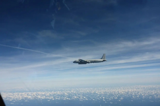 Đức điều tiêm kích chặn máy bay do thám của Nga trên biển Baltic