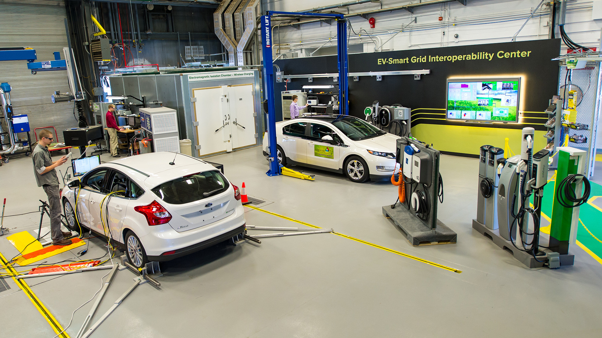 es_ev_smart_grid_interoperability_center.jpeg