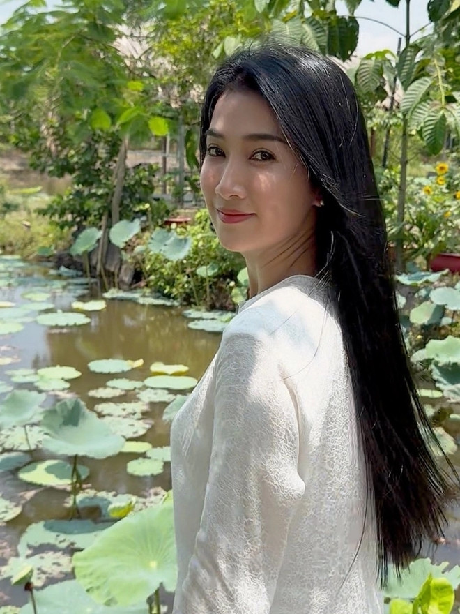 quynh lam.jpg