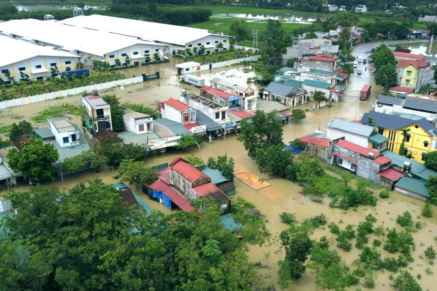 Thủ tướng: Không để người dân đói, rét, không có chỗ ở do bão và mưa lũ