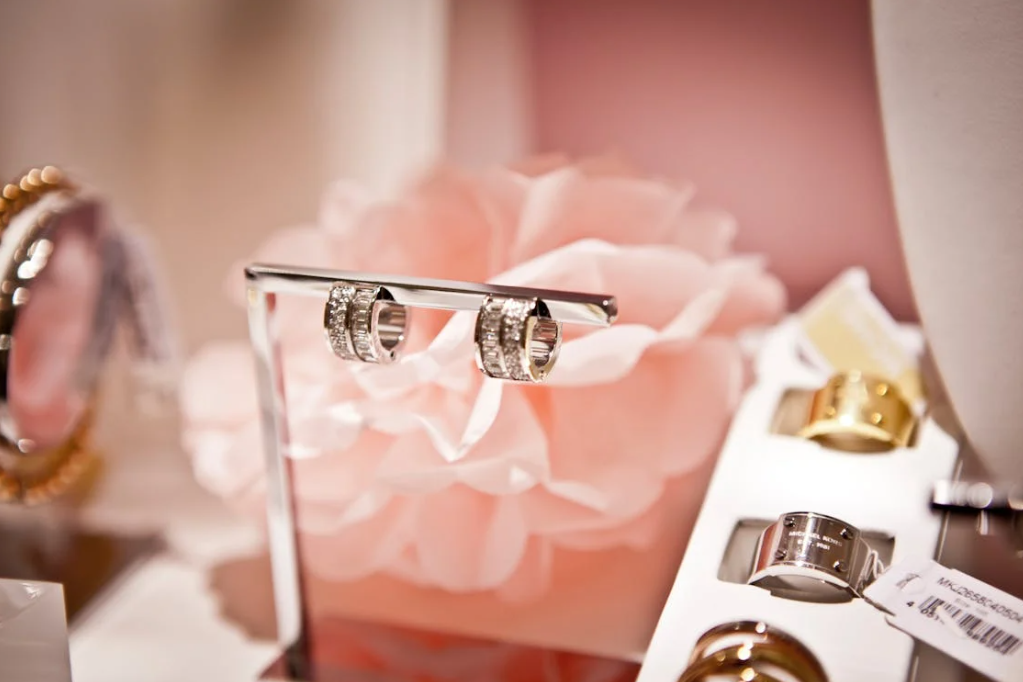 Vàng trắng là gì?