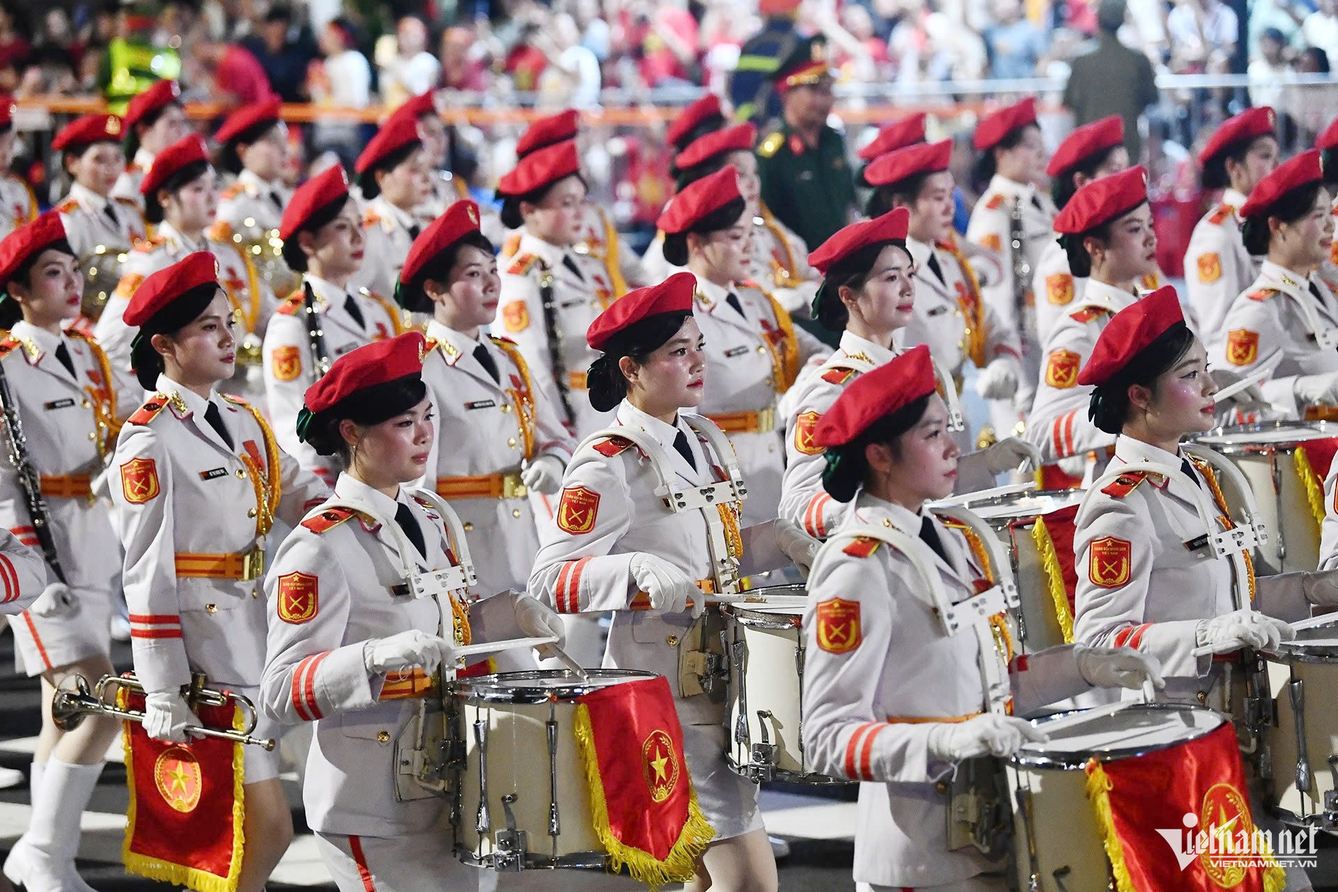 W-04dieubinh.jpg