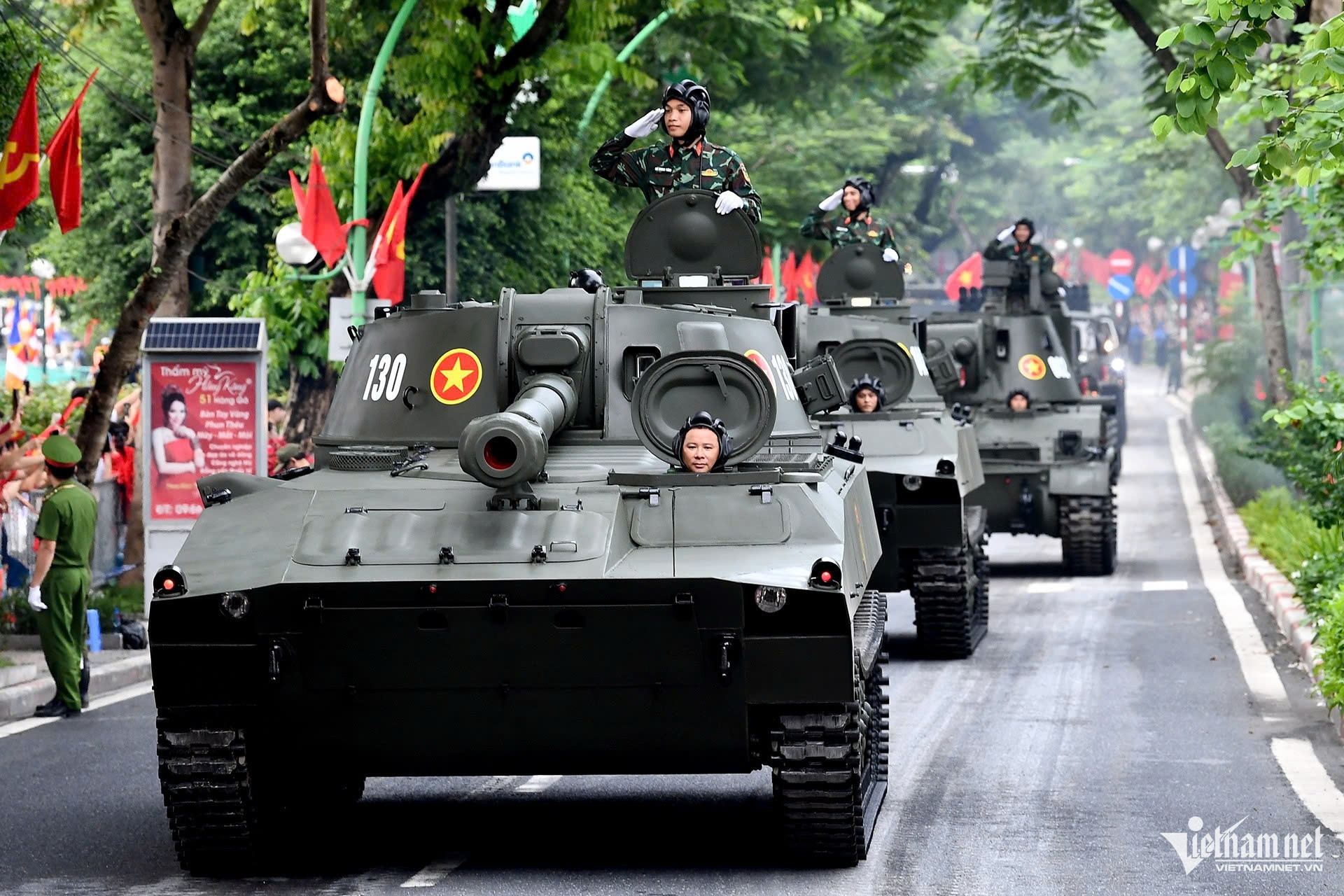 W-ảnh hoàng hà.jpg