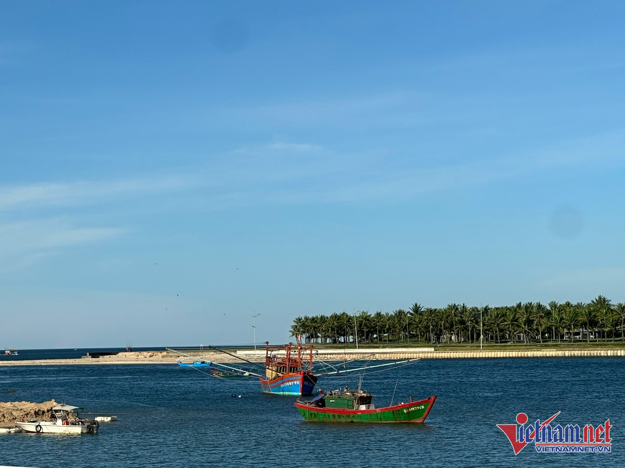 W-kinhtebienr 222.jpg