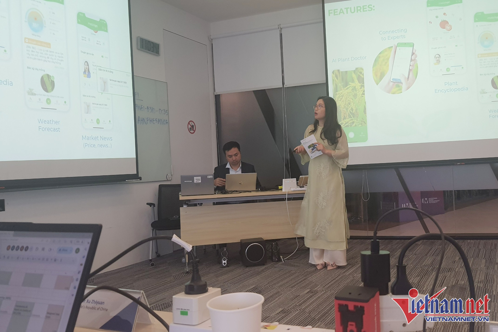 W-thuyet trinh giai thuong ADA 2025.jpg