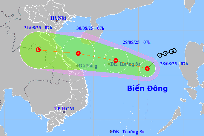 Áp thấp nhiệt đới mạnh thêm, miền Bắc đến Huế lại sắp mưa lớn dồn dập