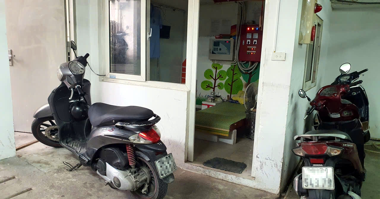 Bảo vệ kể lý do cô gái Hà Nội phản đòn, khống c...