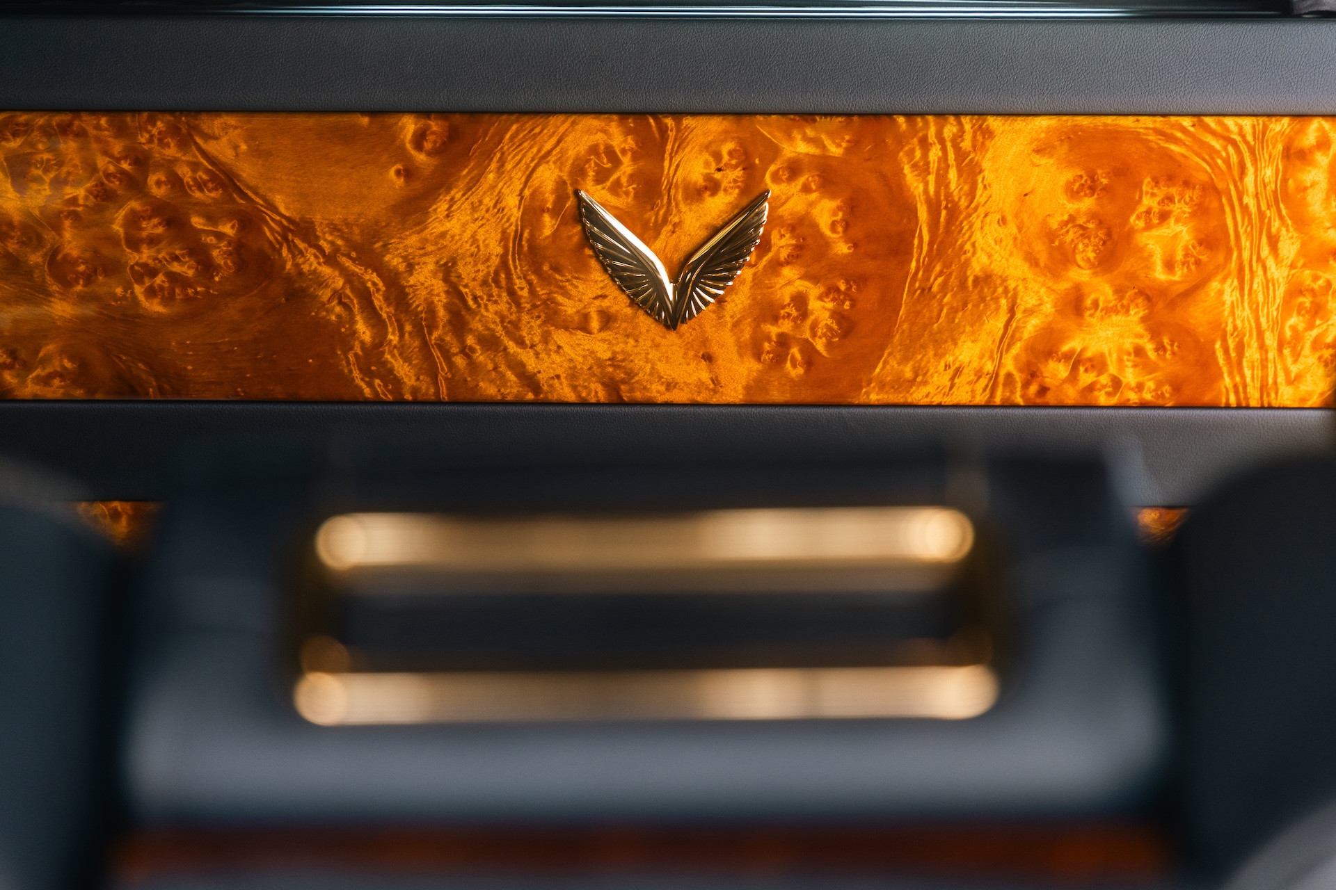 Lac Hong 900 LX 1.jpeg