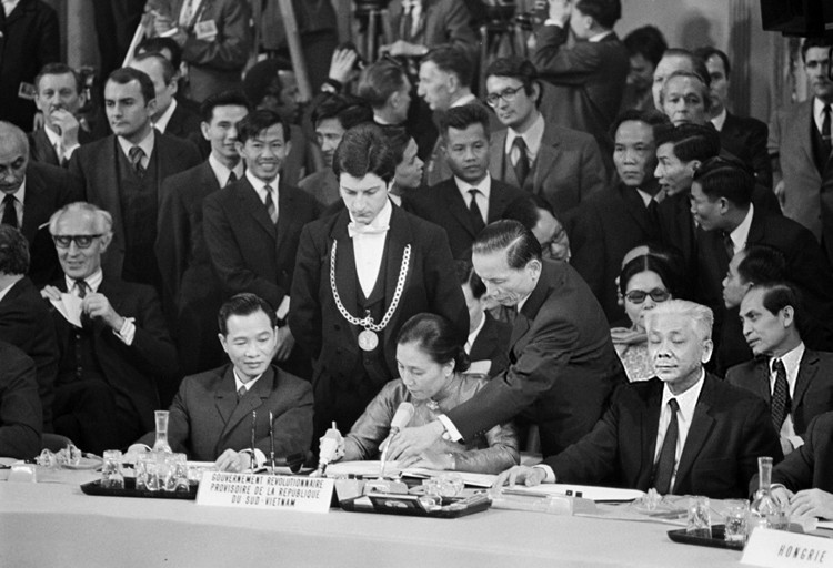 mot giai doan hop thanh lich su dan toc viet nam_1 (1).jpg
