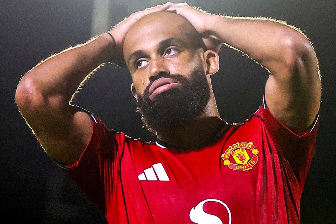 MU và thảm họa Grimsby Town: Hổ thẹn vì Ruben Amorim