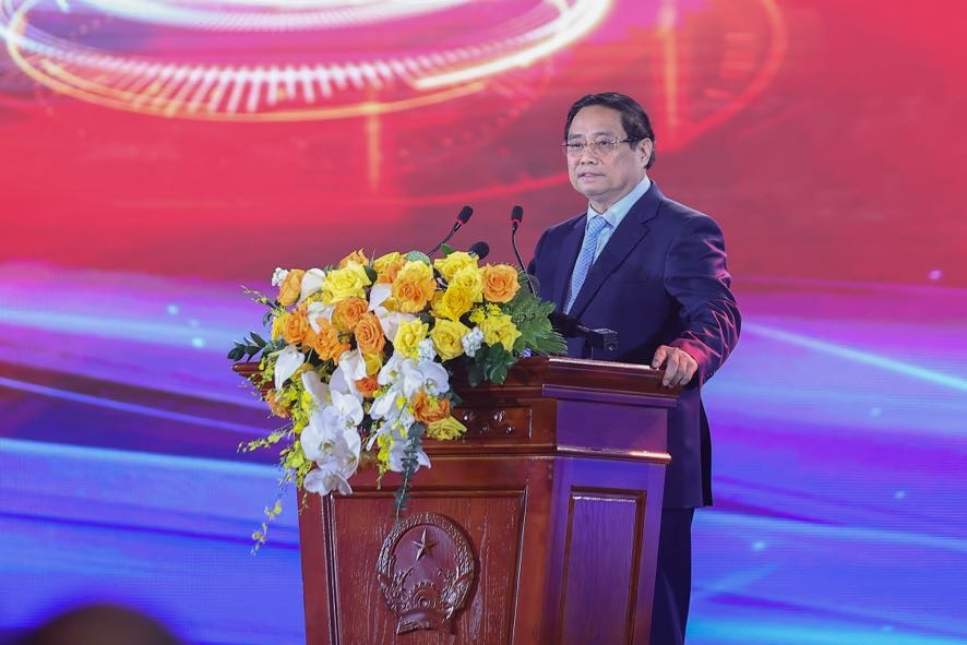 thutuong trienlam.jpg