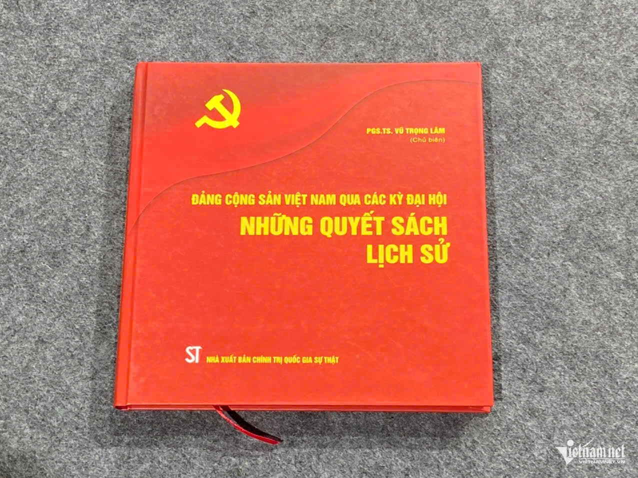 W-sach2.jpg