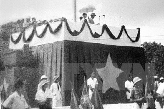 Chủ tịch Hồ Chí Minh viết bản Tuyên ngôn Độc lập ở đâu?