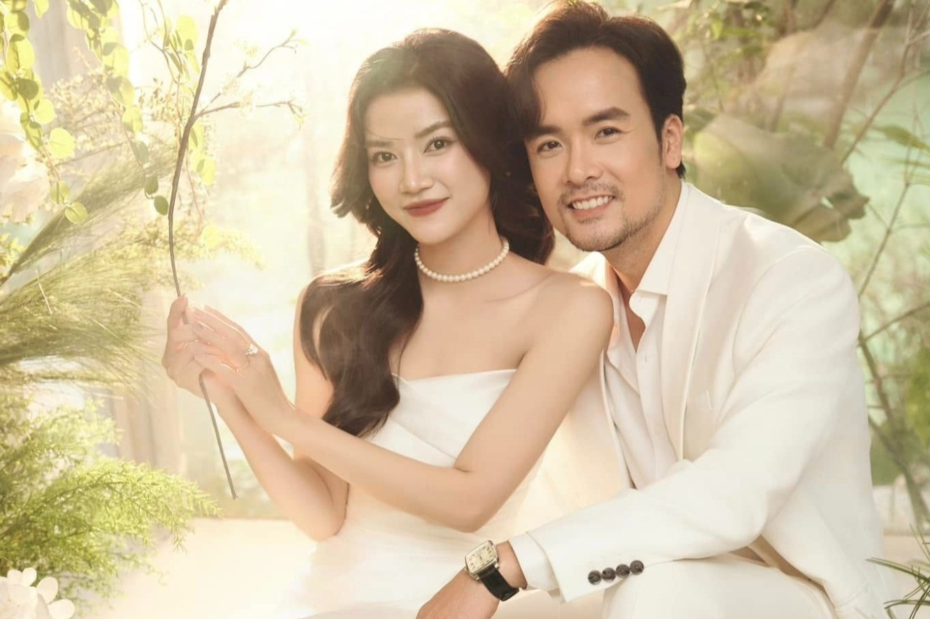 Nam diễn viên tiết lộ cảnh nhạy cảm đóng cùng Anh Đào trên phim giờ vàng VTV